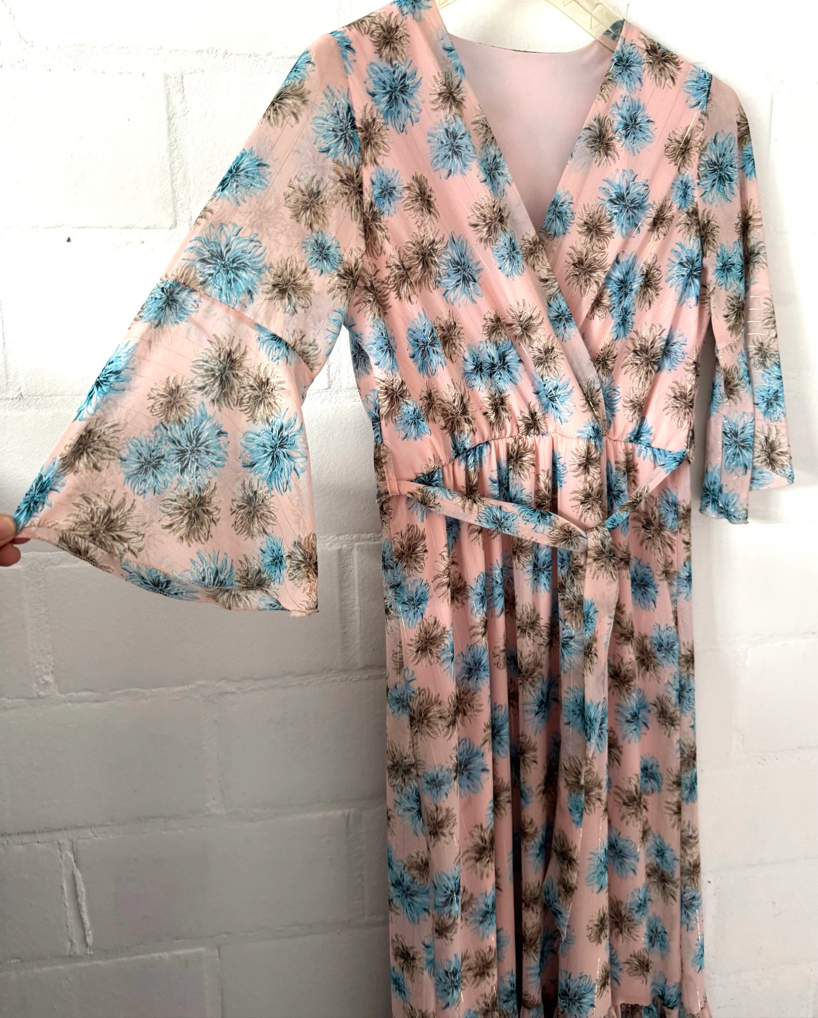Long floral dress with gold thread size L – photo 6